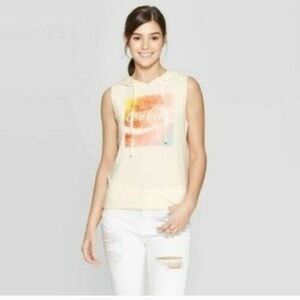 Coca-Cola EUC Women's Cream and Orange Sleeveless Hoodie Size Small